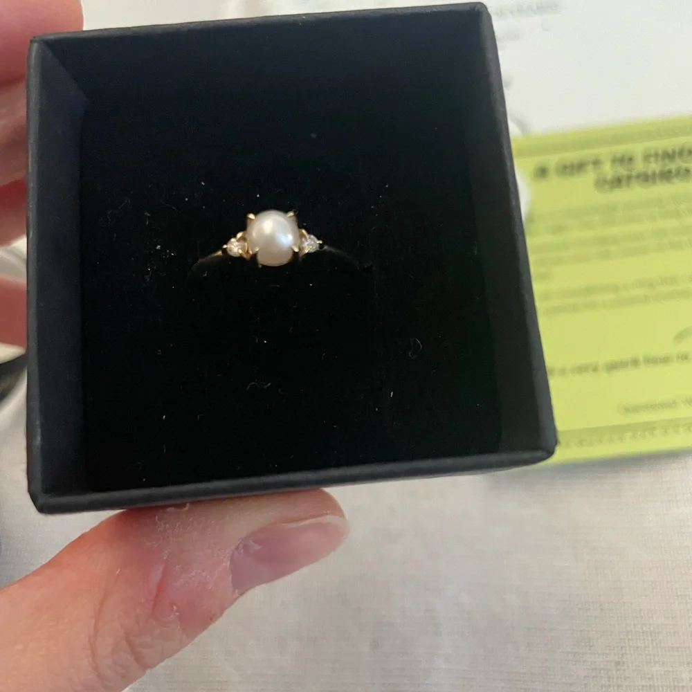 Catbird 14K Gold Ring Soap Bubble Pearl Diamond Ring - Picture 3 of 10